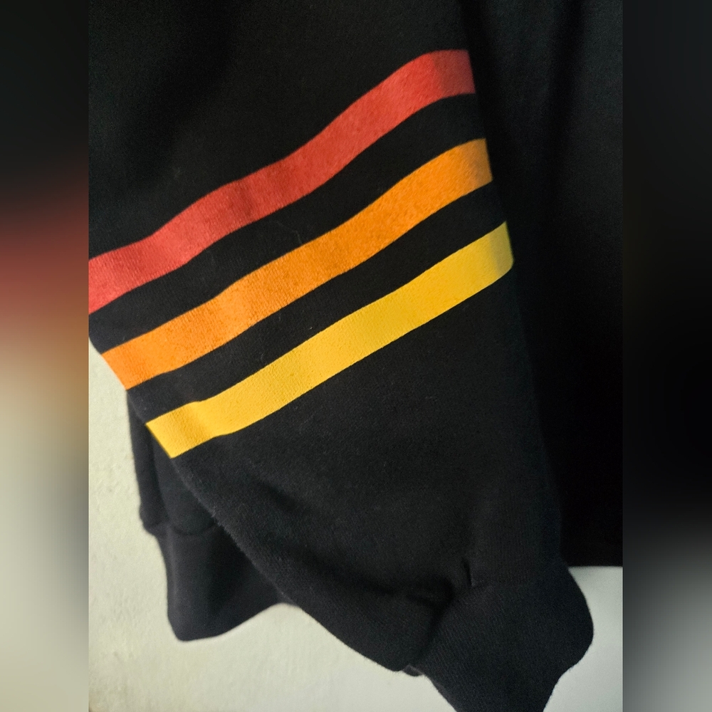 Lauren Moshi Sierra World Eye Love sweatshirt - Picture 10 of 14